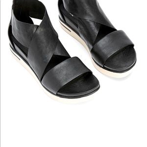 Eileen Fisher Sporty Black Leather Sandals